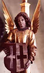 Figur im gotischen Hochaltar
von Mnster.

Photo Pius Werlen